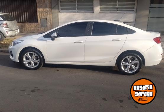 Autos - Chevrolet Cruze lt M/T 2019 Nafta 80400Km - En Venta