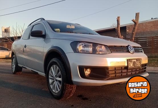 Camionetas - Volkswagen Saveiro doble cabina 2015 Nafta 130000Km - En Venta