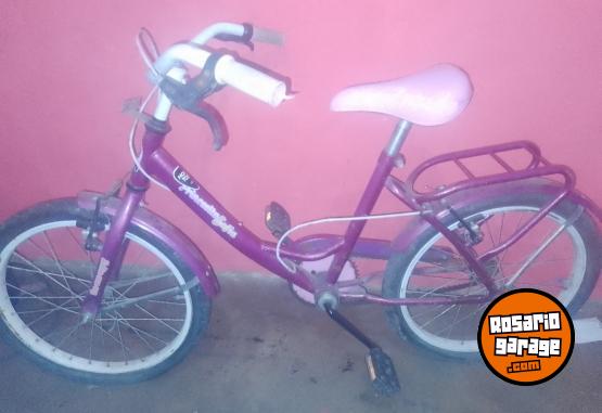 Deportes - Bici de nena rodado 20 - En Venta