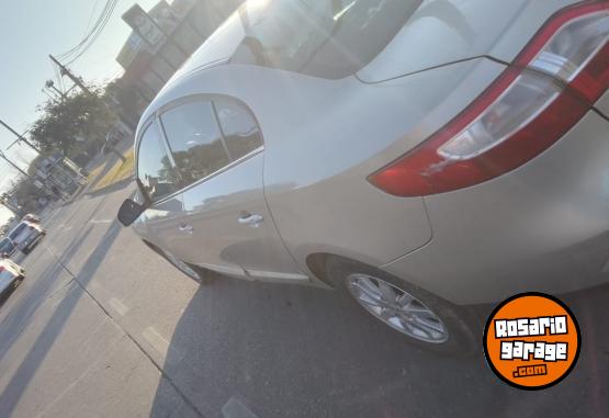 Autos - Renault Fluence 2011 Nafta 200000Km - En Venta