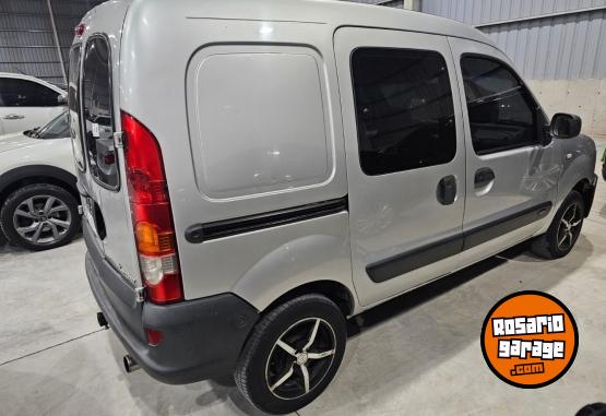 Utilitarios - Renault Kangoo dci 2012 Diesel 170000Km - En Venta