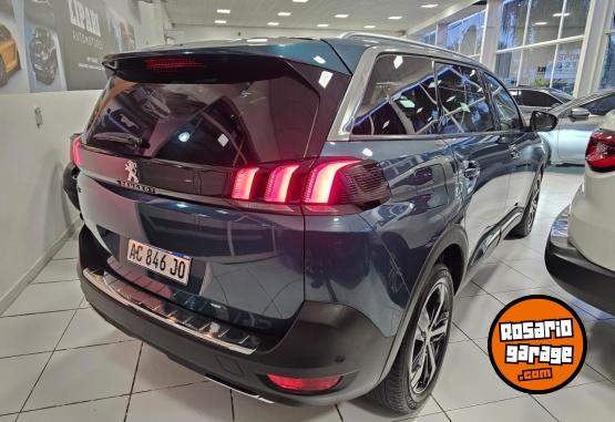 Autos - Peugeot 5008 Allure 2018 Nafta 100000Km - En Venta