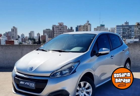 Autos - Peugeot 208 Active 1.6 MT 2017 Nafta 94500Km - En Venta