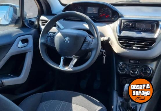 Autos - Peugeot 208 Active 1.6 MT 2017 Nafta 94500Km - En Venta