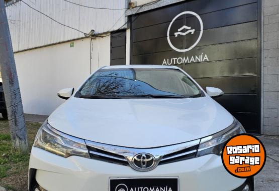 Autos - Toyota Corolla SEG 2018 Nafta 100000Km - En Venta