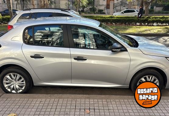 Autos - Peugeot 208 2021 Nafta 53000Km - En Venta