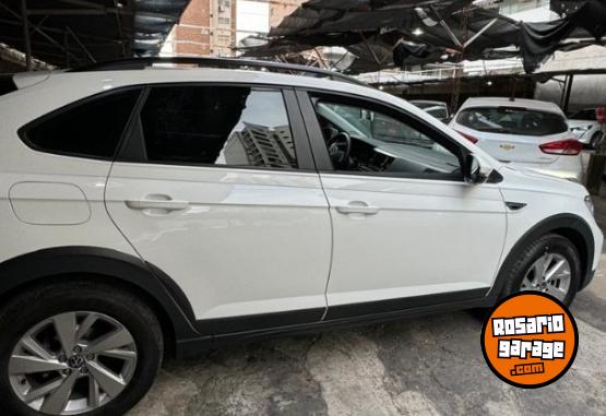 Autos - Volkswagen Nivus 2023 Nafta 17000Km - En Venta