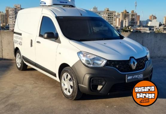 Utilitarios - Renault Kangoo EXPRESS 1.6 2024 Nafta 3800Km - En Venta