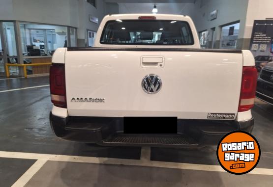 Camionetas - Volkswagen AMAROK COMFORTLINE 4X2 AT 2022 Diesel 98000Km - En Venta