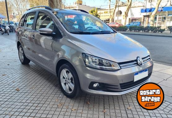 Autos - Volkswagen SURAN 2017 Nafta 65000Km - En Venta