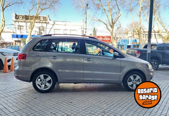 Autos - Volkswagen SURAN 2017 Nafta 65000Km - En Venta