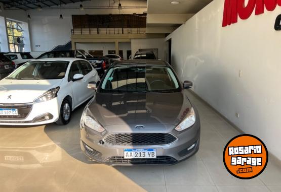 Autos - Ford Focus 2016 Nafta 98700Km - En Venta