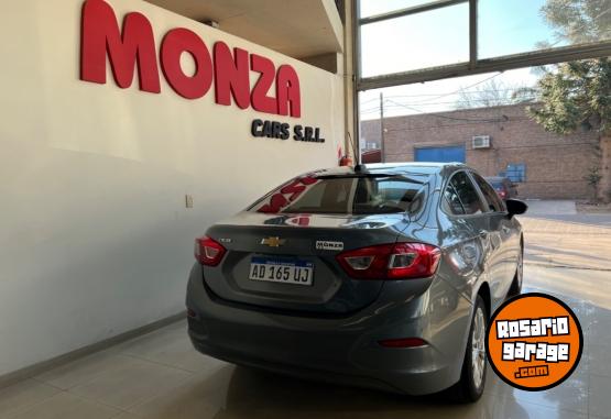 Autos - Chevrolet Cruze 2018 Nafta 91000Km - En Venta