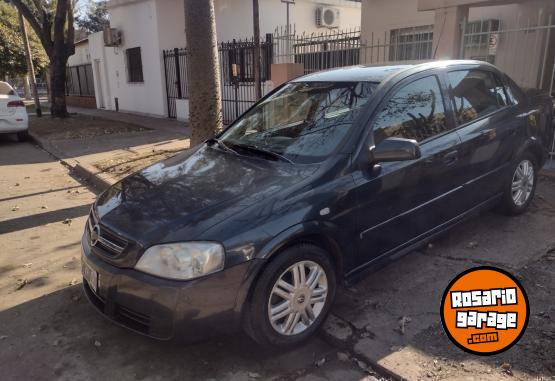 Autos - Chevrolet Astra GL 2008 Nafta 138000Km - En Venta