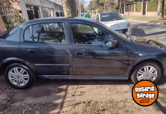 Autos - Chevrolet Astra GL 2008 Nafta 138000Km - En Venta