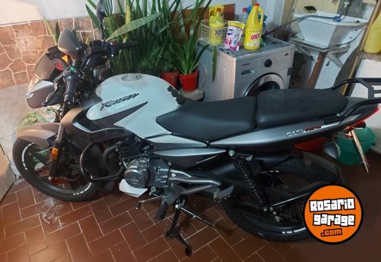 Motos - Bajaj NS 125 2023 Nafta 1500Km - En Venta