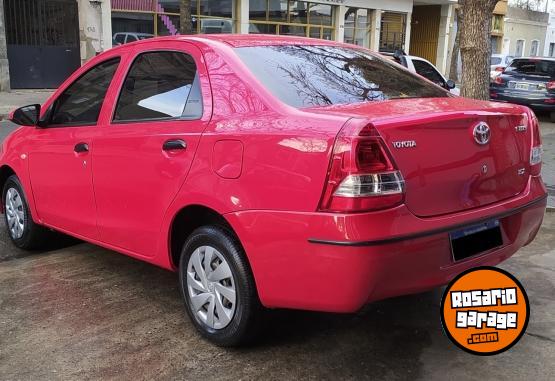 Autos - Toyota Etios 1.5 X 4P 2019 Nafta 65000Km - En Venta