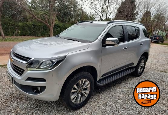 Camionetas - Chevrolet TRAILBLAZER LTZ 4X4 AT 7A 2017 Diesel 120000Km - En Venta