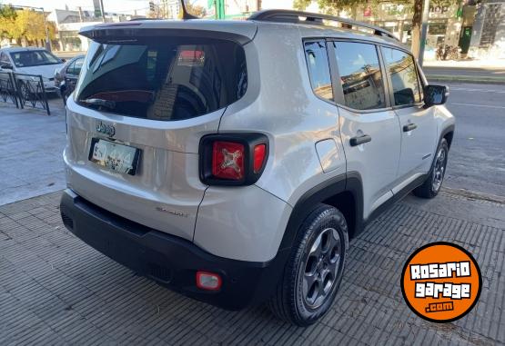 Camionetas - Jeep RENEGADE SPORT PLUS 2017 Nafta 95000Km - En Venta