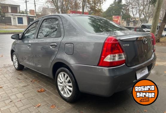 Autos - Toyota Etios Xls 2016 Nafta  - En Venta