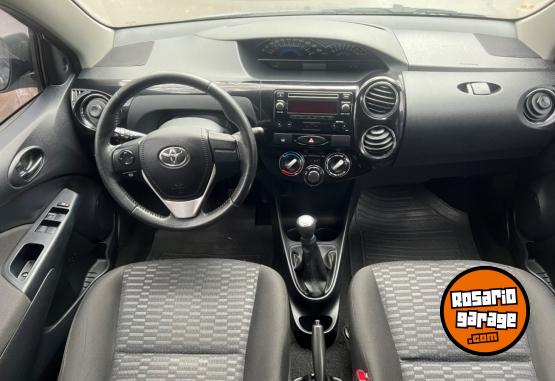 Autos - Toyota Etios Xls 2016 Nafta  - En Venta