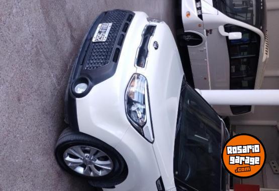 Autos - Kia SOUL EX 2015 Nafta 93000Km - En Venta