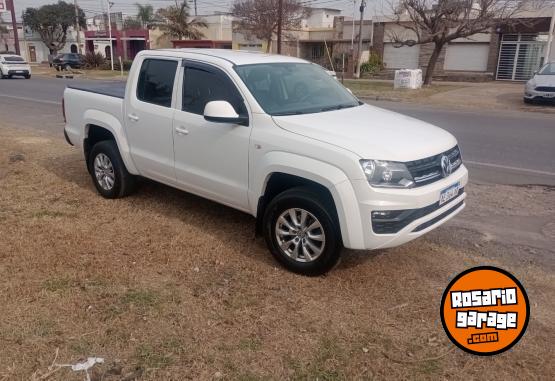 Camionetas - Volkswagen Amarok confort 2020 Diesel 80000Km - En Venta