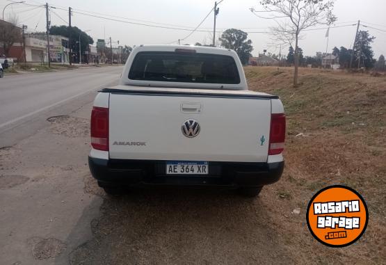 Camionetas - Volkswagen Amarok confort 2020 Diesel 80000Km - En Venta