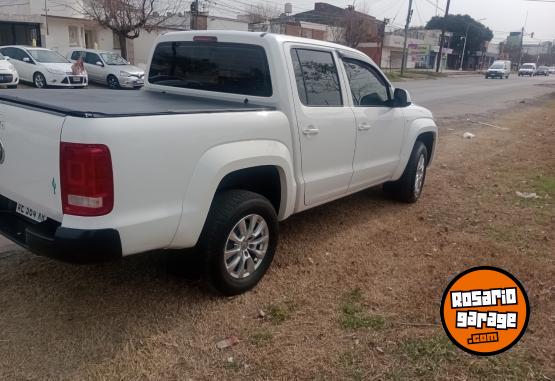 Camionetas - Volkswagen Amarok confort 2020 Diesel 80000Km - En Venta