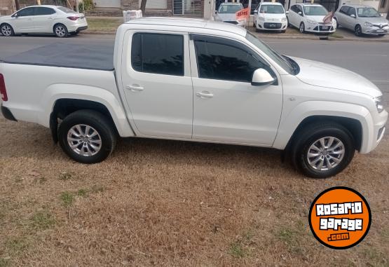 Camionetas - Volkswagen Amarok confort 2020 Diesel 80000Km - En Venta