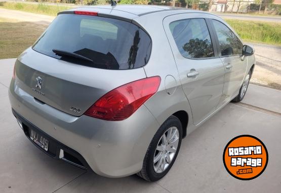 Autos - Peugeot 308 Allure 2014 Nafta 126000Km - En Venta