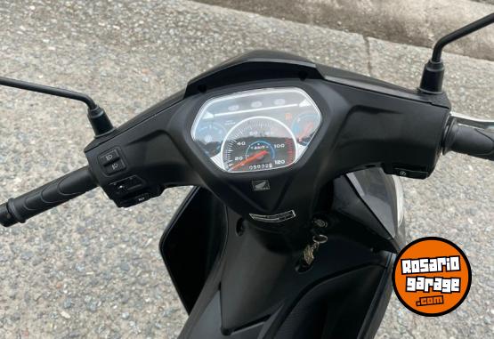 Motos - Honda wave s 2022 Nafta 6500Km - En Venta