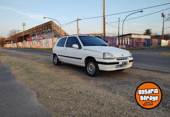 Autos - Renault Clio 1.6 gnc 1999 GNC 240000Km - En Venta