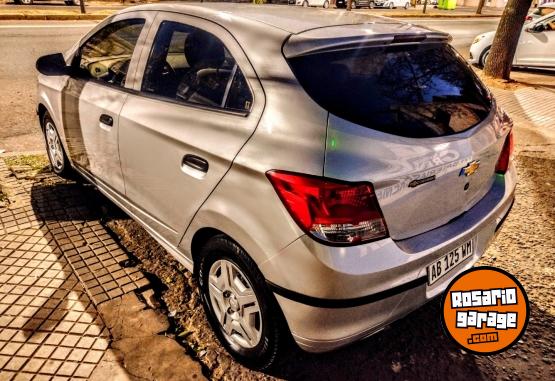 Autos - Chevrolet ONIX 2017 Nafta 63000Km - En Venta