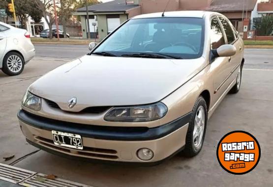 Autos - Renault Laguna 1999 Nafta 80000Km - En Venta