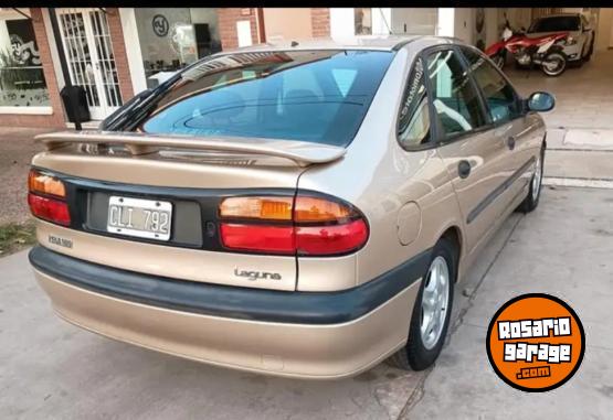 Autos - Renault Laguna 1999 Nafta 80000Km - En Venta