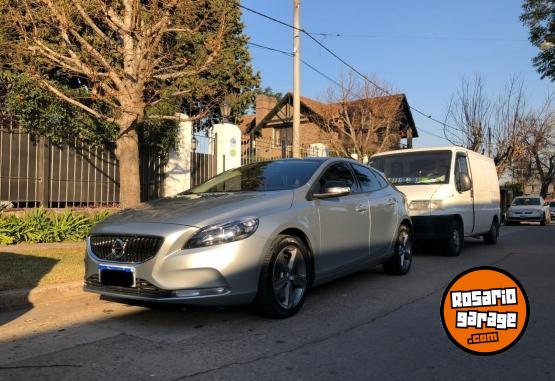 Autos - Volvo V40 2017 Nafta 80000Km - En Venta