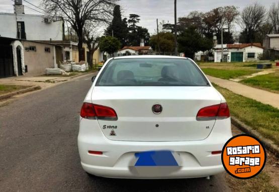 Autos - Fiat Siena 1 .4 2017 Nafta 57000Km - En Venta