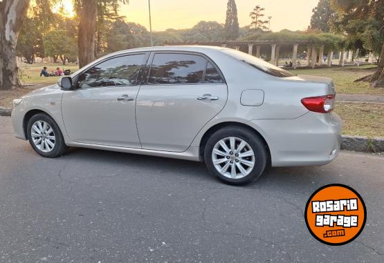 Autos - Toyota Corolla seg 2013 Nafta 97300Km - En Venta