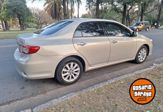 Autos - Toyota Corolla seg 2013 Nafta 97300Km - En Venta