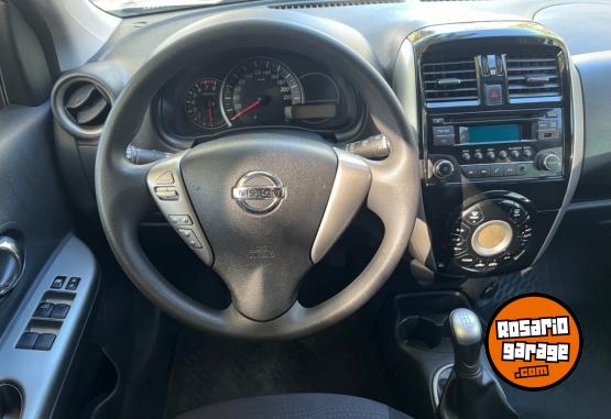 Autos - Nissan March Advance 2017 Nafta 56000Km - En Venta