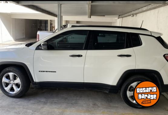 Camionetas - Jeep Compass Sport 2018 Nafta 96000Km - En Venta