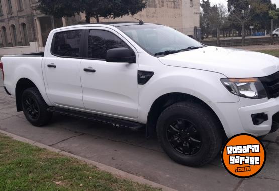 Camionetas - Ford RANGER 4X2 AT 2015 Diesel 158600Km - En Venta