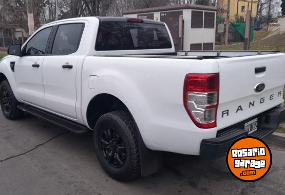 Camionetas - Ford RANGER 4X2 AT 2015 Diesel 158600Km - En Venta