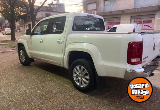 Camionetas - Volkswagen Amarok 2015 Diesel 174000Km - En Venta