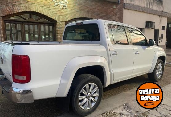 Camionetas - Volkswagen Amarok 2015 Diesel 174000Km - En Venta