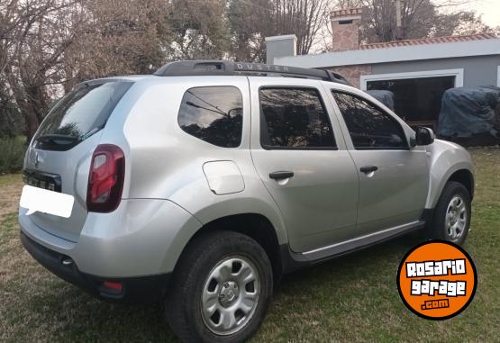 Autos - Renault Duster 1.6 Ph2 4x2 Dynam. 2015 Nafta 78000Km - En Venta