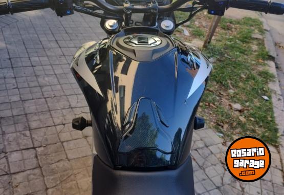 Motos - Bajaj Dominar 250 2023 Nafta 6000Km - En Venta