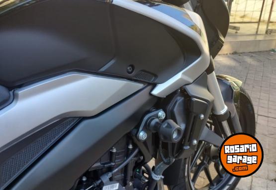 Motos - Bajaj Dominar 250 2023 Nafta 6000Km - En Venta