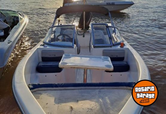 Embarcaciones - OFERTA !! lancha tracker 5.2m  naval center , motor 60 hp 2 tiempos 2013 . - En Venta